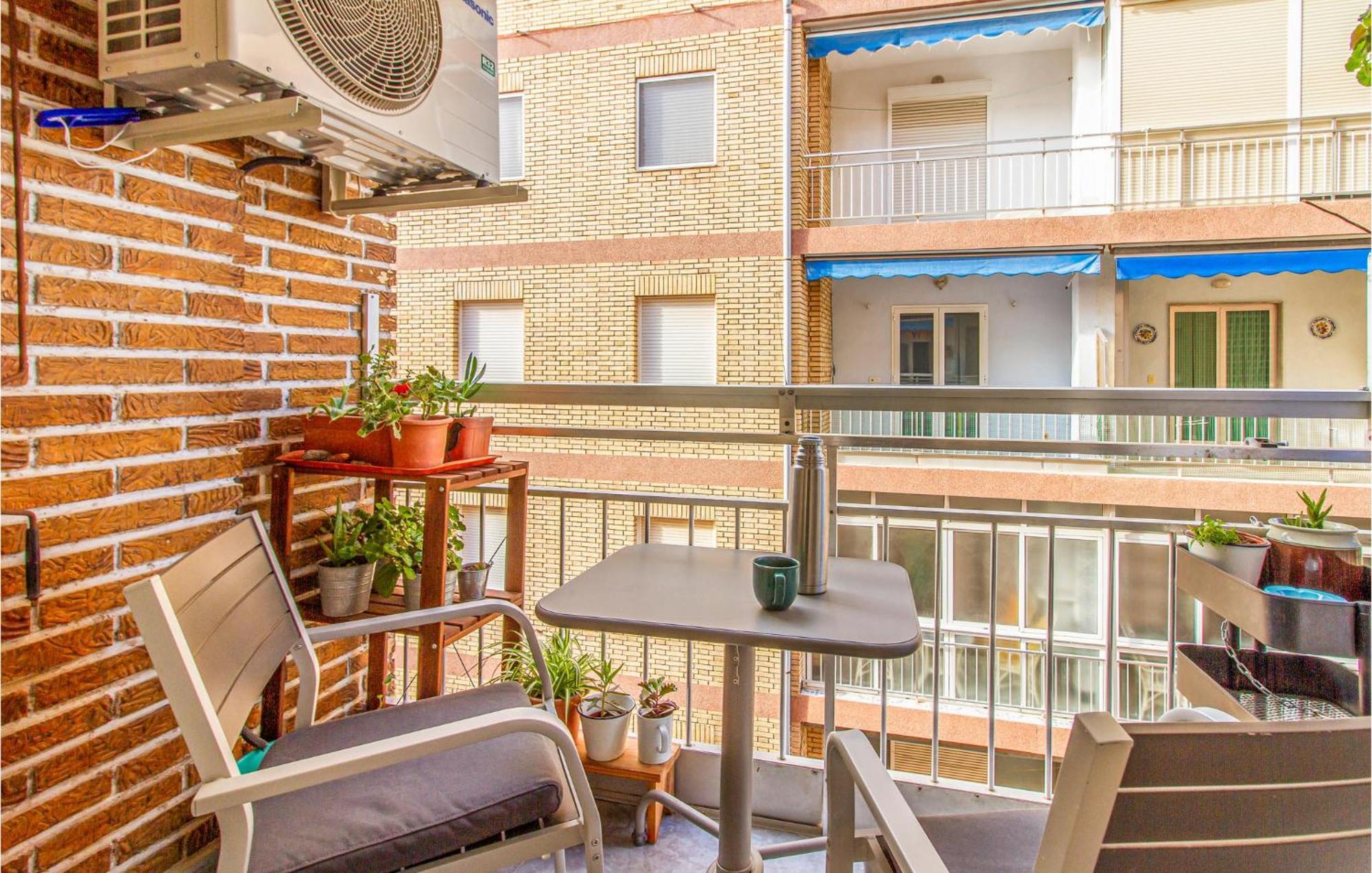 Lovely Apartment In Santa Pola With Wifi Eksteriør billede